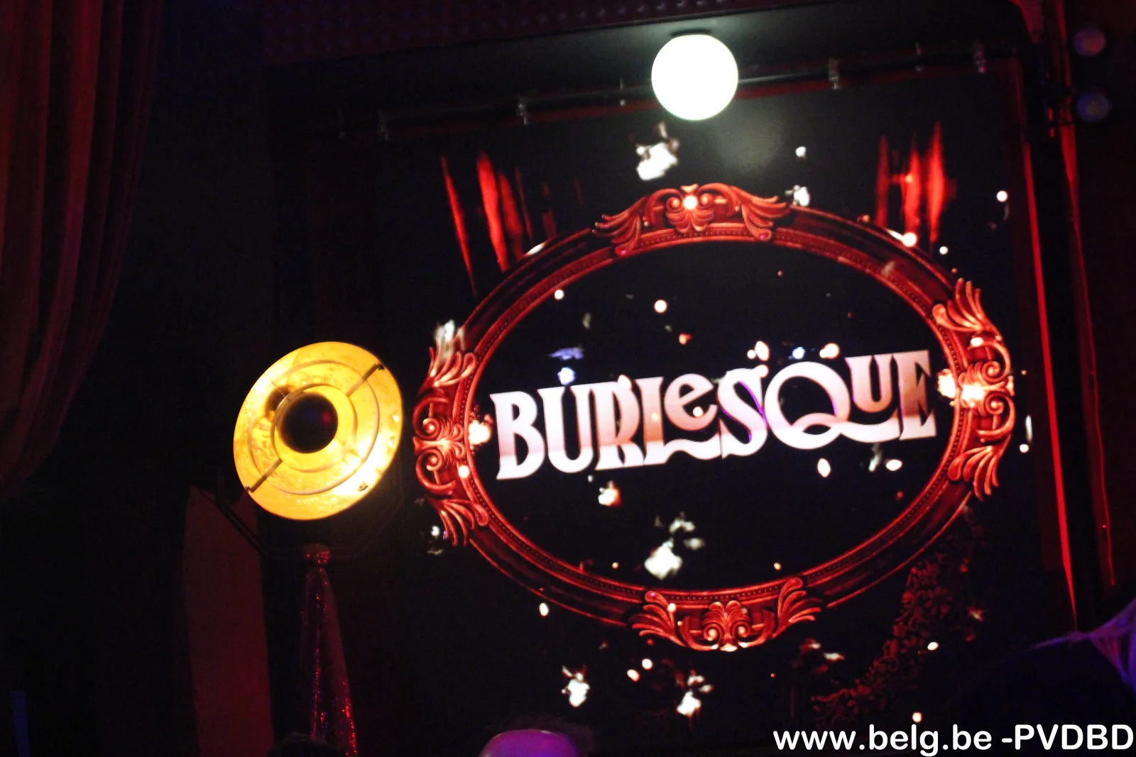 Burlesque 2: Het Witte Paard opent tweede editie met sterren