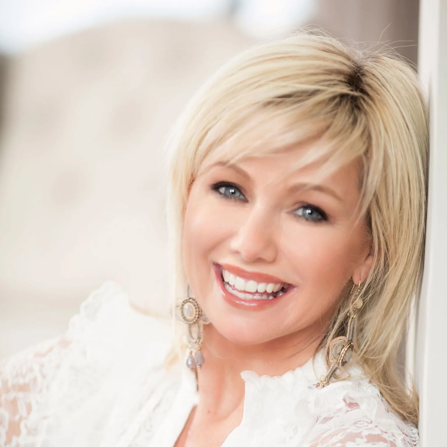 Lindsay foto preview