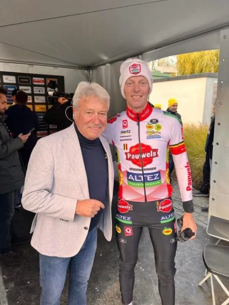 Garry Hagger met Michael Vanthourenhout