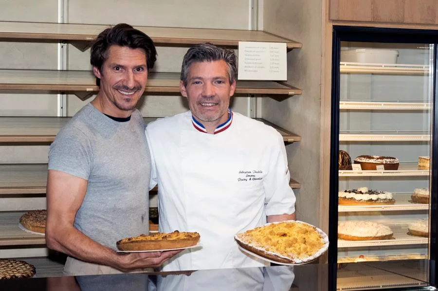 Johan Nulens bakt met Nederlandse collega ‘de grootste vlaai ter wereld’