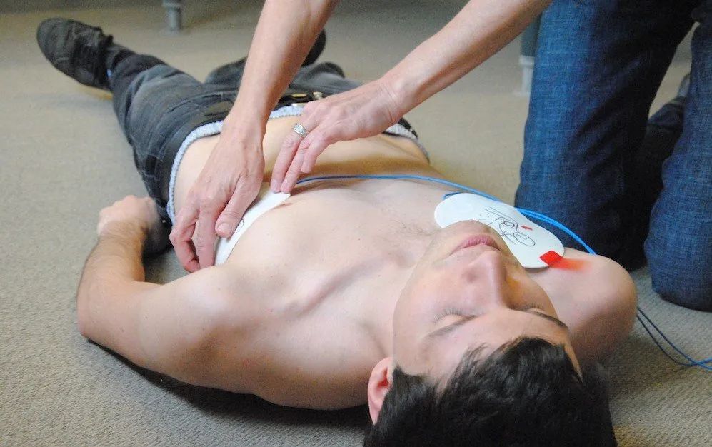 EHBO-cursus voor doven en slechthorenden