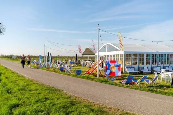 Moederdagontbijt Bilzen-Hoeselt tent
