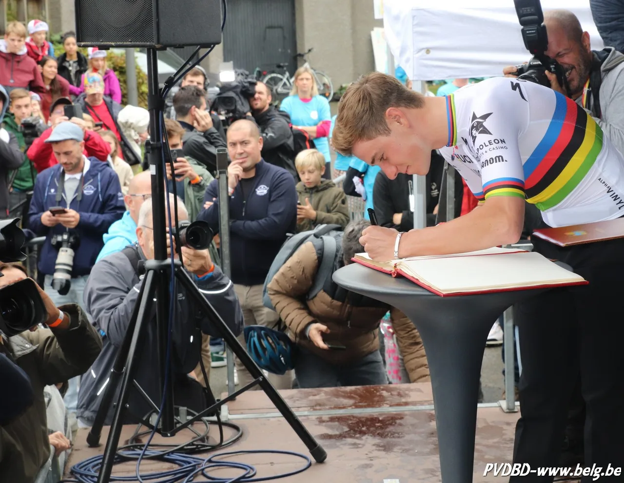 Remco wordt ereburger