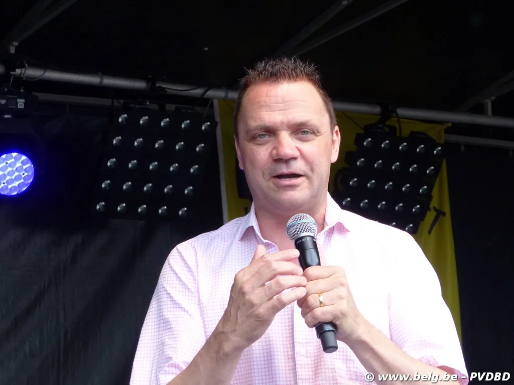 Steve Tielens en 8-jarige Kayleigh brengen duet ‘Sterrenkind' uit