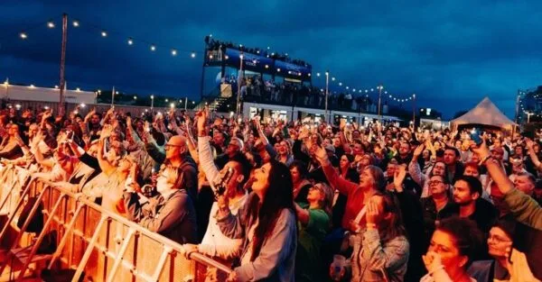 Down By The Sea sfeerbeeld