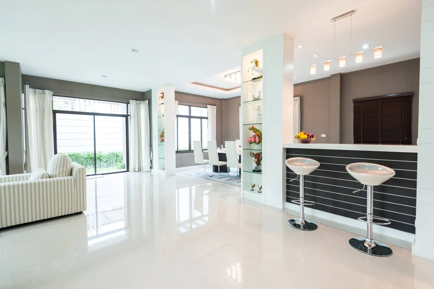 Hoe hou je de vloer goed schoon?