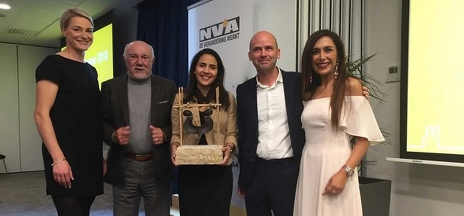 Luna Batota krijgt tiende Ebbenhouten Spoor van N-VA