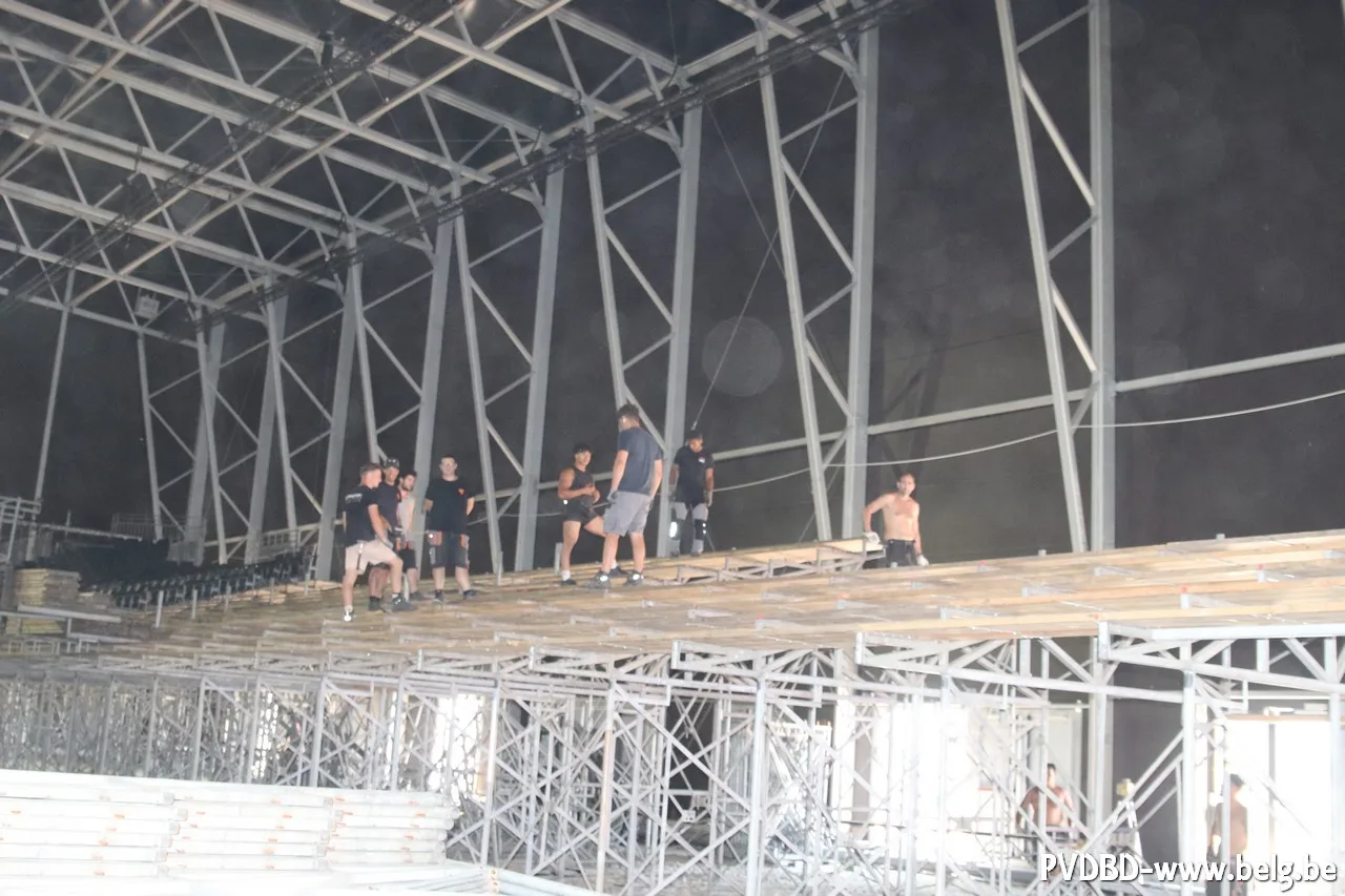 Proximus Pop-Up Arena zo goed als klaar