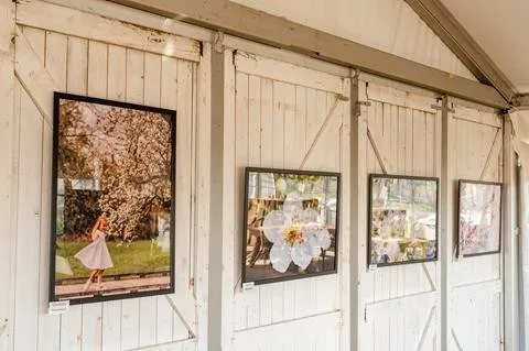 Moederdagontbijt Bilzen-Hoeselt houten wand