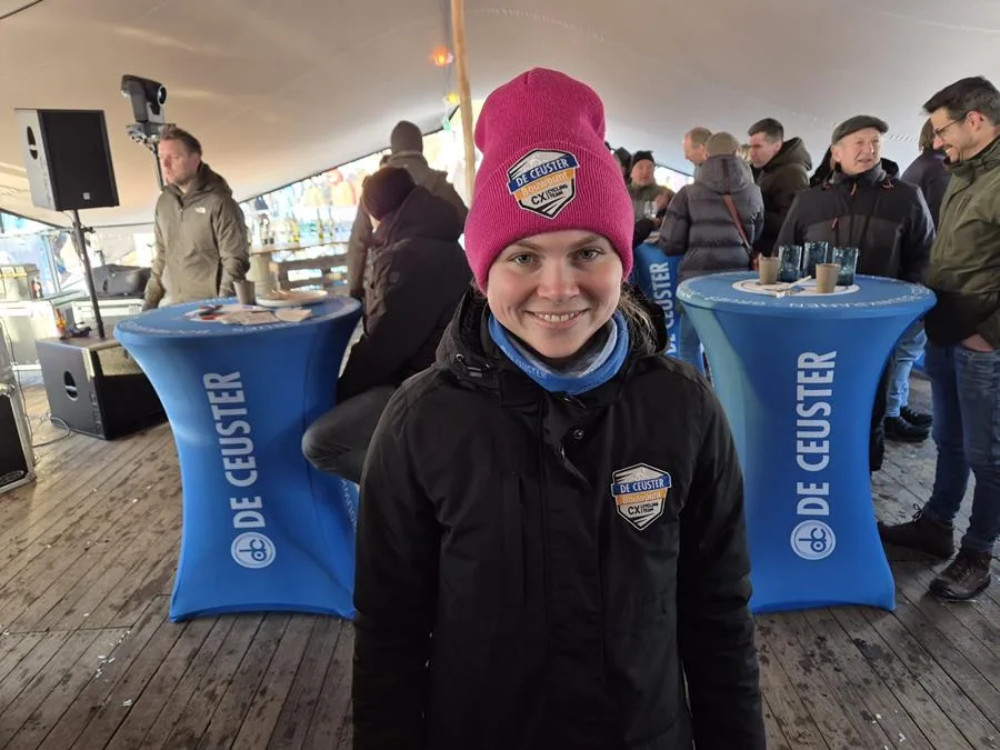 Laura Verdonschot analyseert WK veldrijden bij de dames