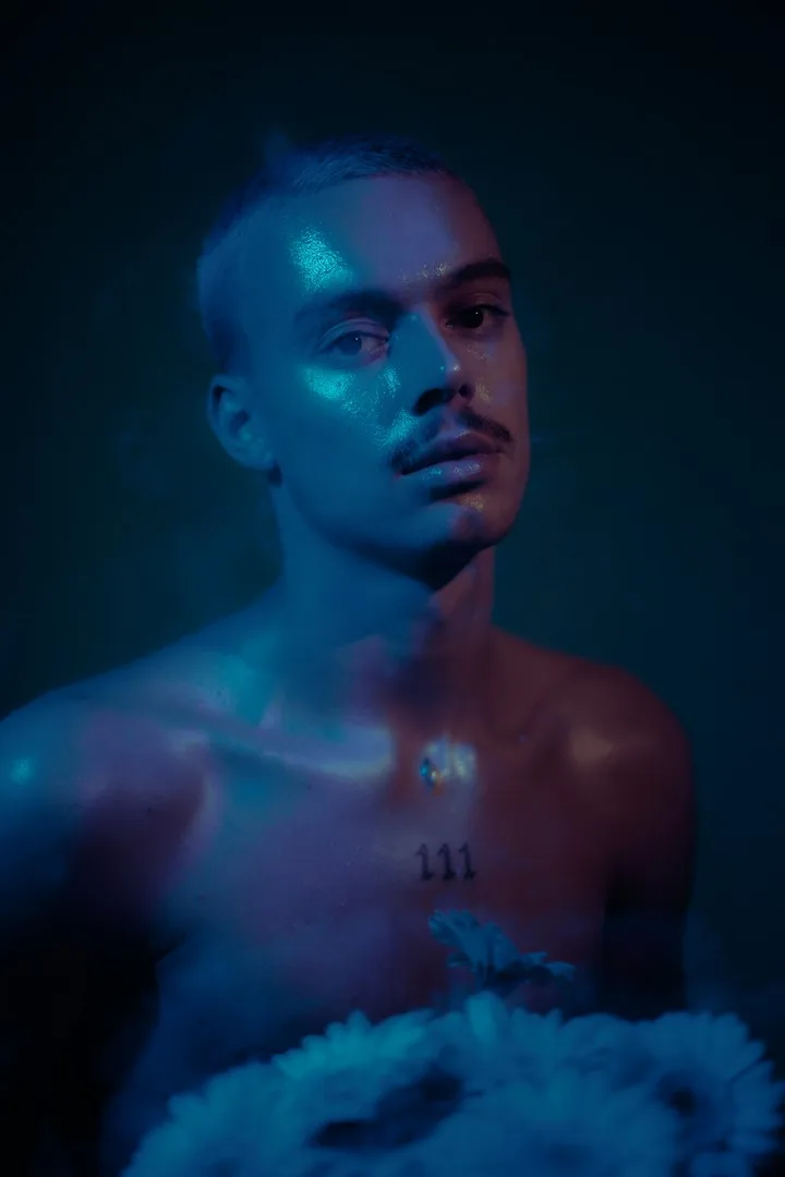 Loyk laat nieuwe single 1999 op de wereld los