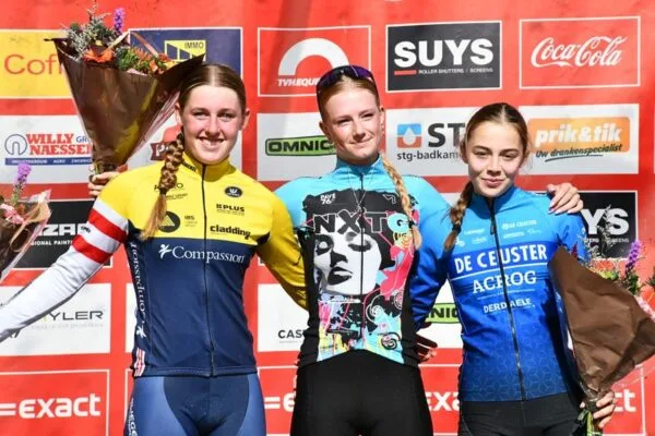 Zita Peeters podium Exact cross Meulebeke 2025