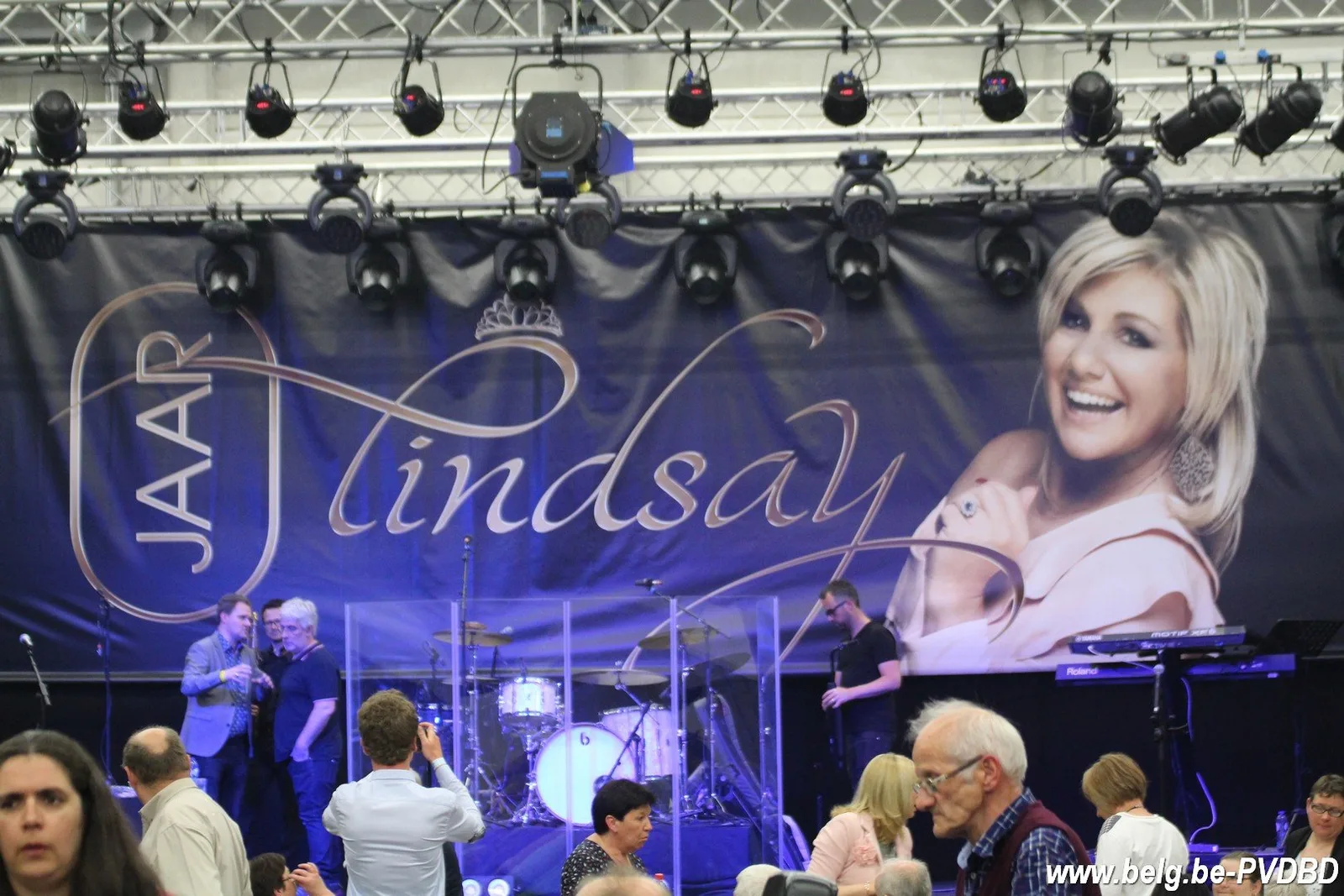 Lindsay viert 10 jarig jubileum in Geraardsbergen