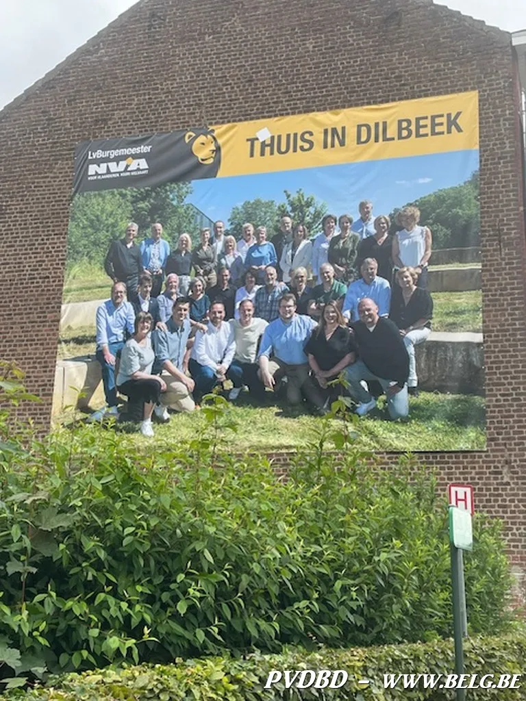 N-VA LvBurgemeester stelt kandidatenlijst voor en presenteert zich met veel ambitie