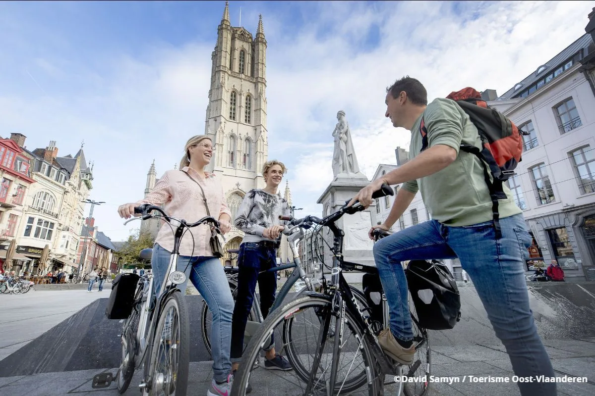 Fietsroutes: Kunststedenroute en Groene Gordelroute