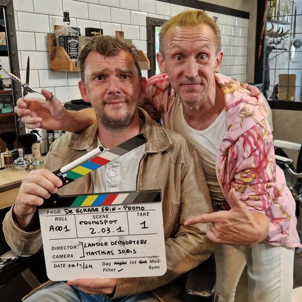 Kapsalon De schaar erin Dirk Van Vooren en Christophe Stienlet