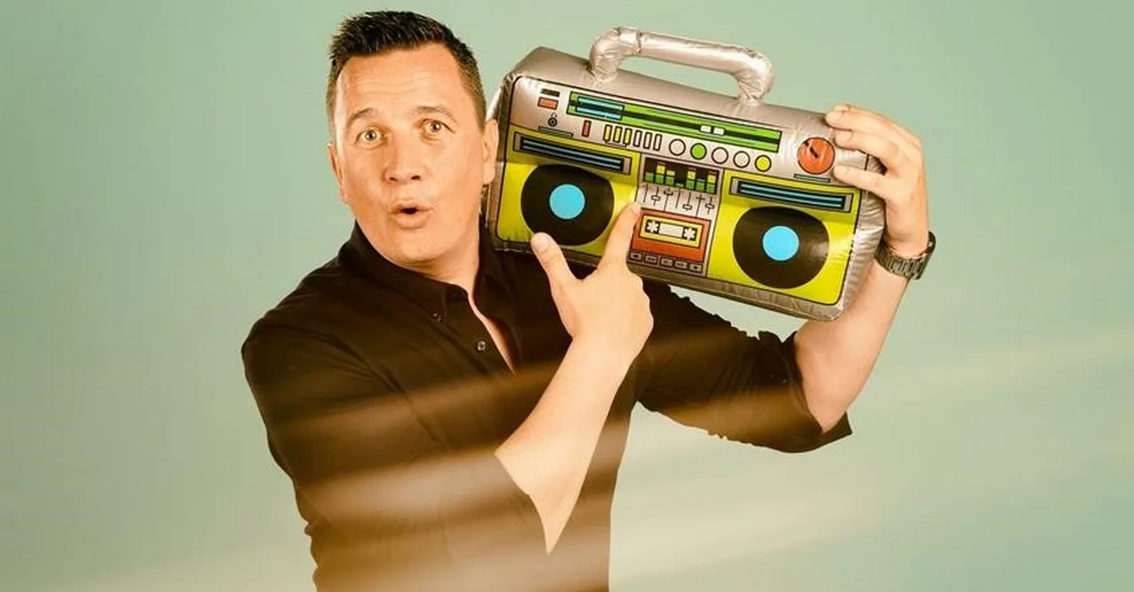 Bjorn Verhoeven draait zaterdagavond op de Hechtelse ‘van 8 tot middernacht’-fuif voor het goede doel