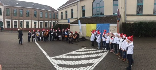 Eerste geschonken AED in Dilbeek onthuld