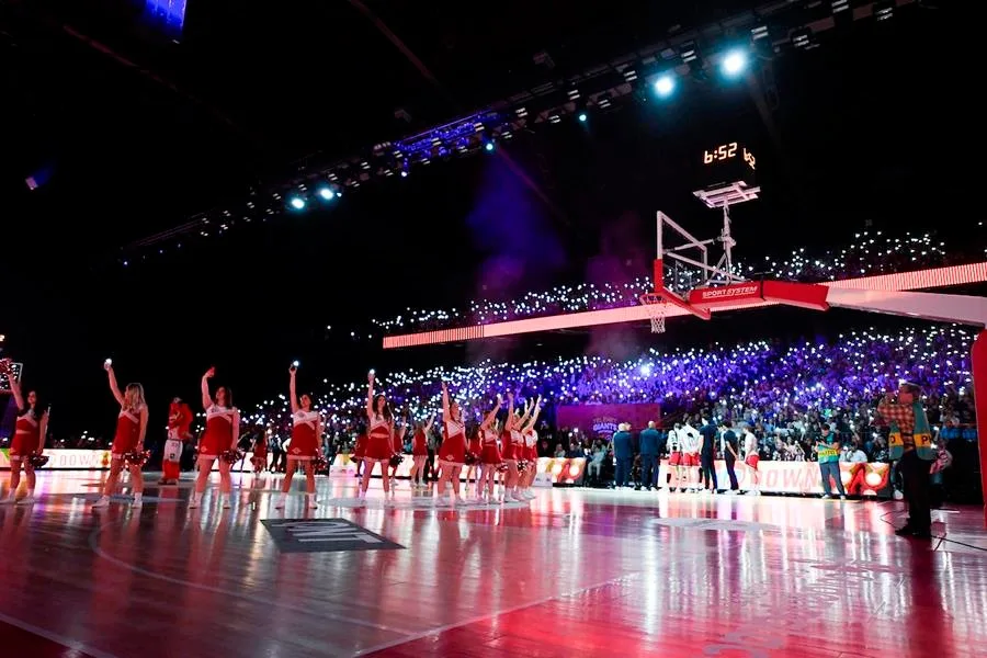 Circus Daily Night (15e) of the Giants verkocht al 10.000 tickets: “Een avond in NBA-stijl met topbasket in de AFAS Dome, daar wil je bij zijn!”