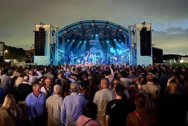 Down By The Sea sfeerbeeld (1)