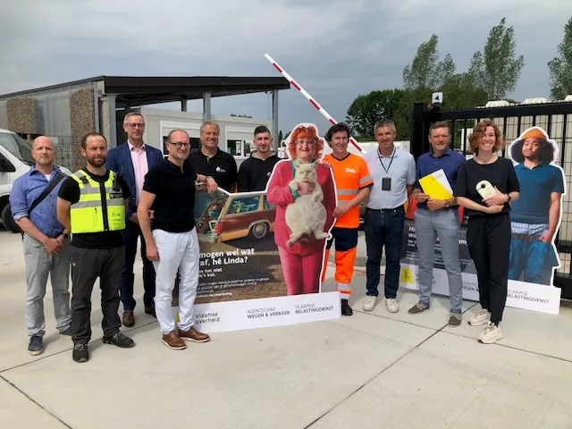 Nieuwe campagne "Met overladen rijden win je niets"