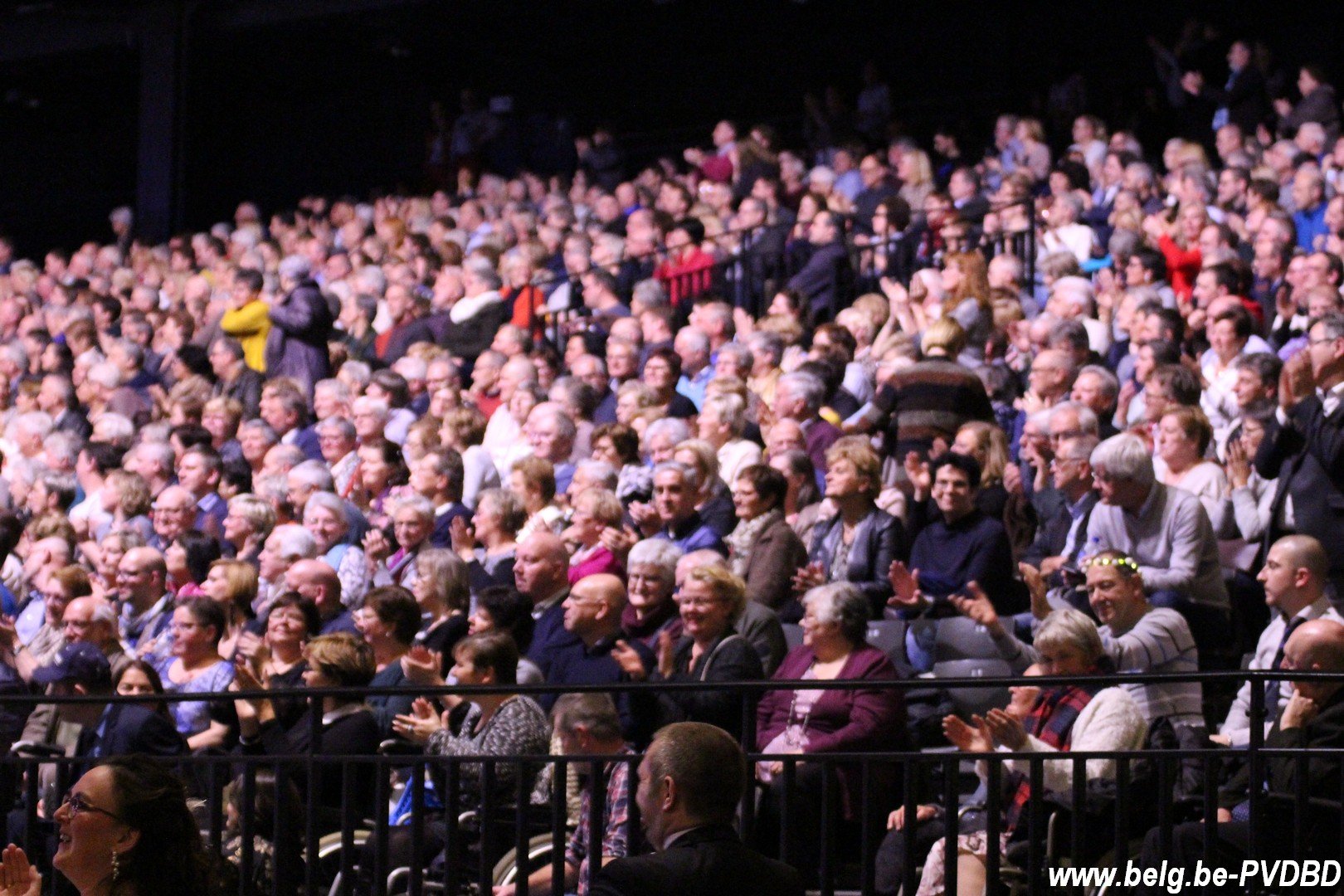 Uitverkocht Sportpaleis voor nieuwjaarsconcert André Rieu - IMG 4899