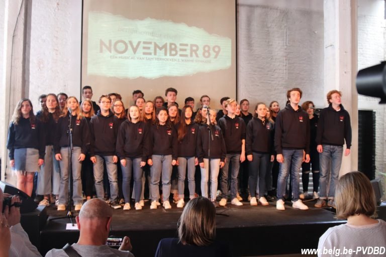 ‘November 89’ spraakmakende musical over het leven achter de Berlijnse Muur