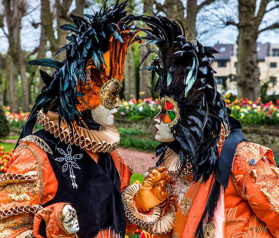 Floraliën te Groot-Bijgaarden, een bloemenpracht van 4 april tot 3 mei - floralia brussel Veitiaanse klederdracht