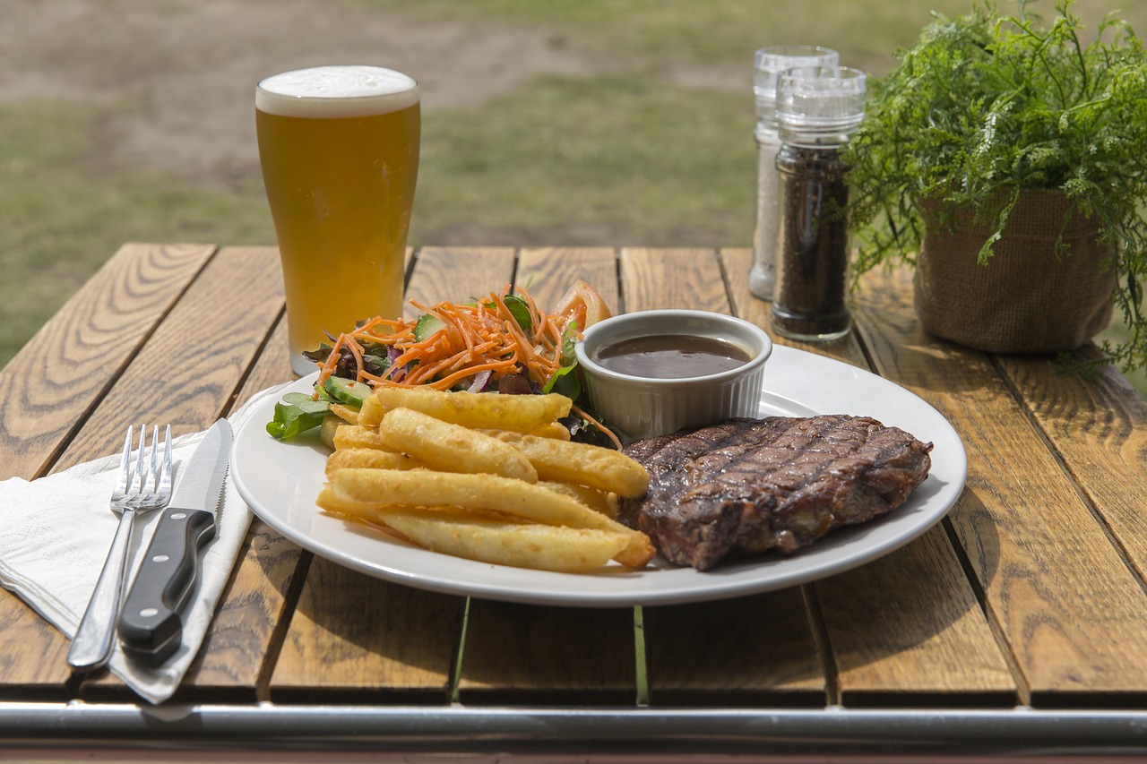 Zelf entrecote met frietjes maken