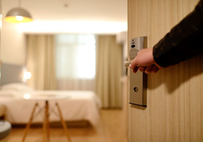 Deuren Hotel Belgica staan weer wagenwijd open