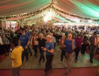Robby Longo sfeerbeeld in tent Winterland Hasselt