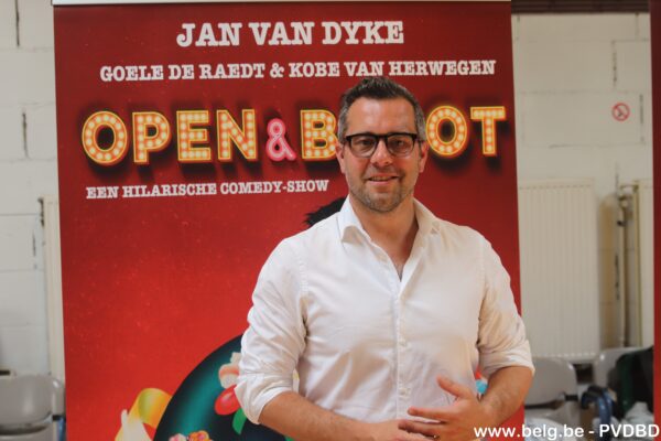 Kobe Van Herrewegen Open En Bloot