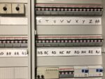 4 slimme tips om te besparen op elektriciteitskosten