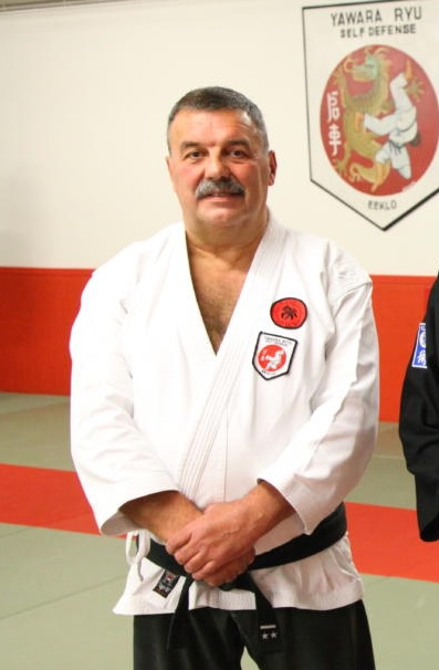Yawara Ryu Eeklo neemt afscheid van icoon Luc Pontieu
