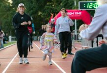 Sportfestival lokt een massa bezoekers op derde editie Sportfestival Michelle op atletiekpiste