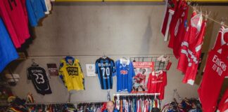 Tripletta sluit tournee af met pop-upstore op Winterland Hasselt. Tripletta stand vogelperpectief