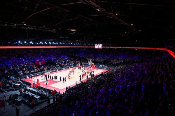 Circus Daily Night bovenzicht terrein