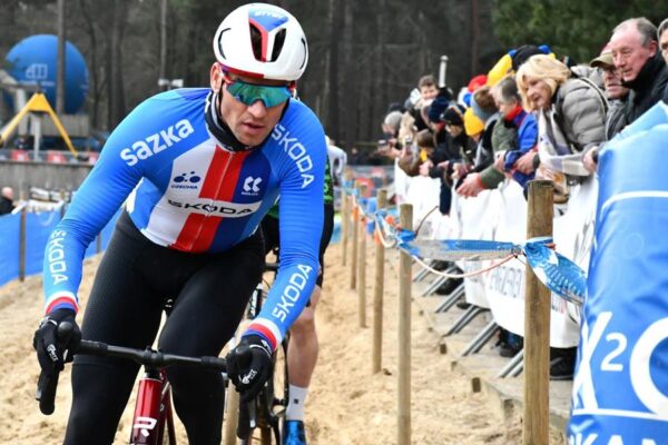 Zdeněk Štybar knalt op het WK veldrijden 1 Zdeněk Štybar op de fiets