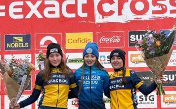 Zita Peeters pakt opnieuw winst in Sint-Niklaas Zita Peeters podium Sint-Niklaas