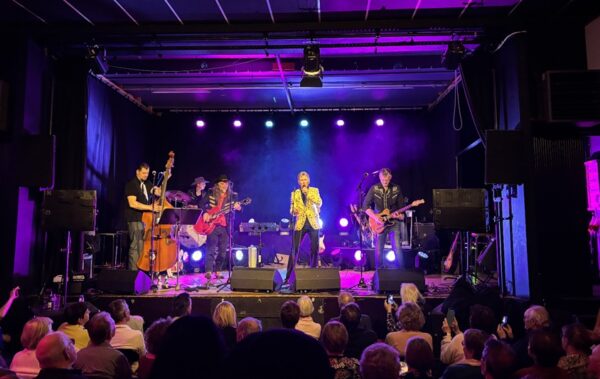 Johnny Trash vierde sweet sixteen met verrassingsgast Helmut Lotti 5 Johnny Trash Helmut Lotti